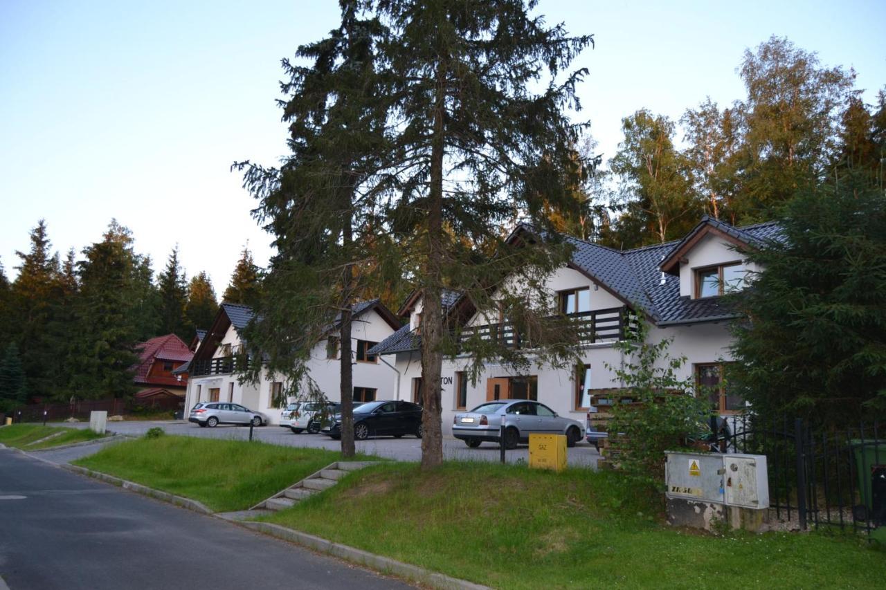 Aston -domek Przy Lesie, Przestronny, Apartment *